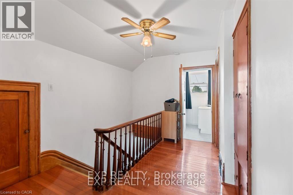 21 Lincoln Avenue, St. Catharines, Ontario  L2P 2C7 - Photo 27 - 40814452