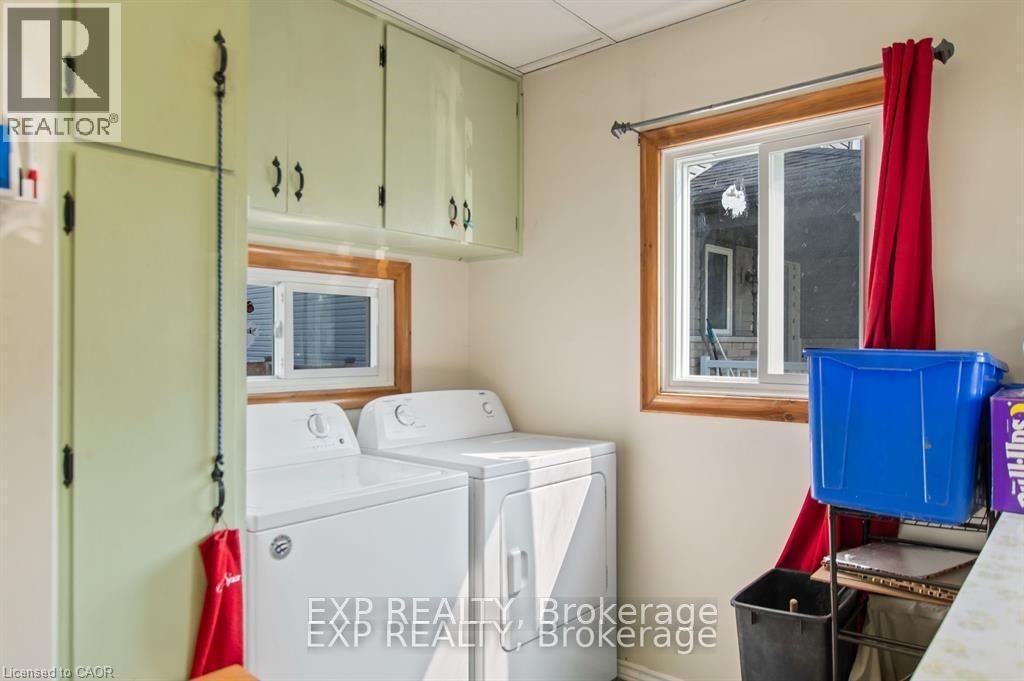 21 Lincoln Avenue, St. Catharines, Ontario  L2P 2C7 - Photo 8 - 40814452