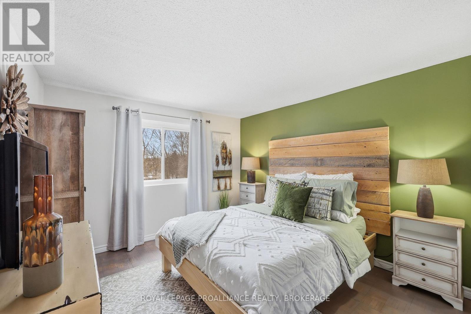 24 Glenarden Place, Kingston, Ontario  K7M 7A9 - Photo 12 - X12917966