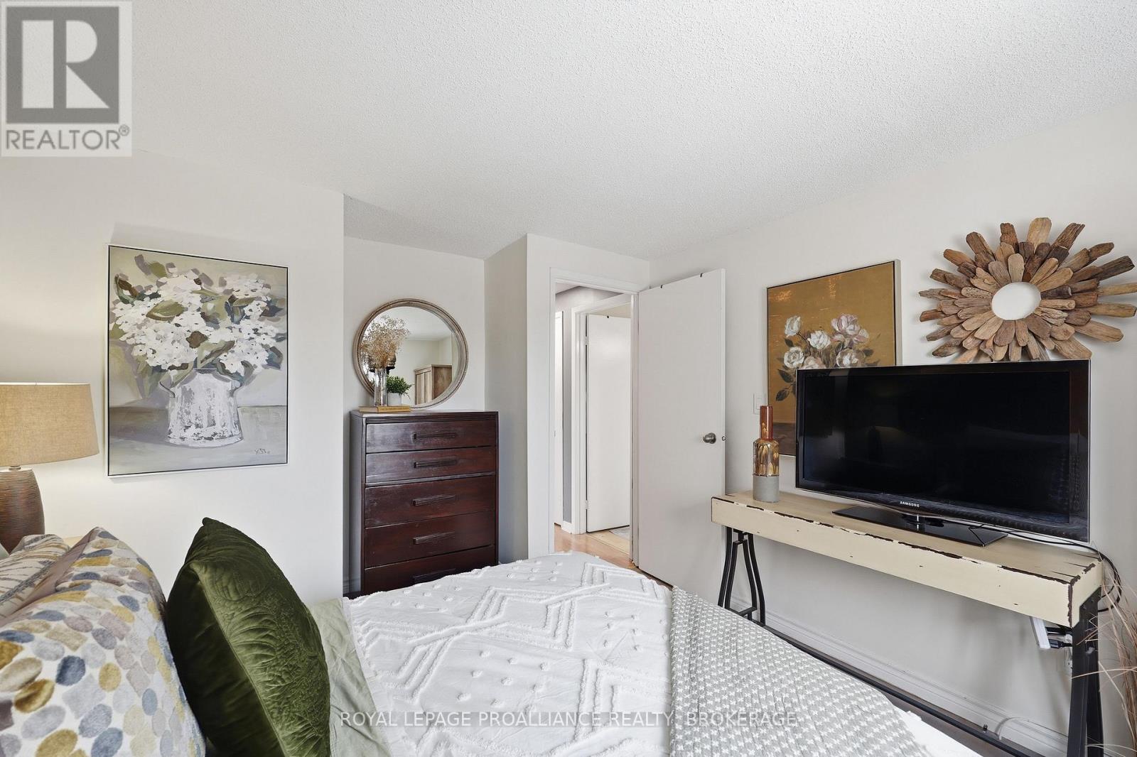 24 Glenarden Place, Kingston, Ontario  K7M 7A9 - Photo 13 - X12917966