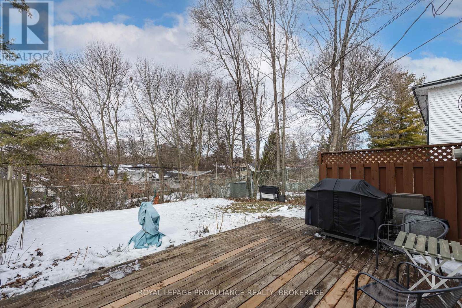 24 Glenarden Place, Kingston, Ontario  K7M 7A9 - Photo 22 - X12917966