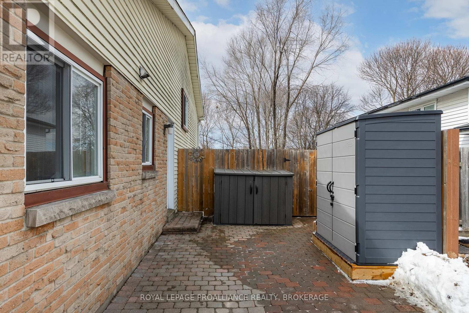 24 Glenarden Place, Kingston, Ontario  K7M 7A9 - Photo 27 - X12917966