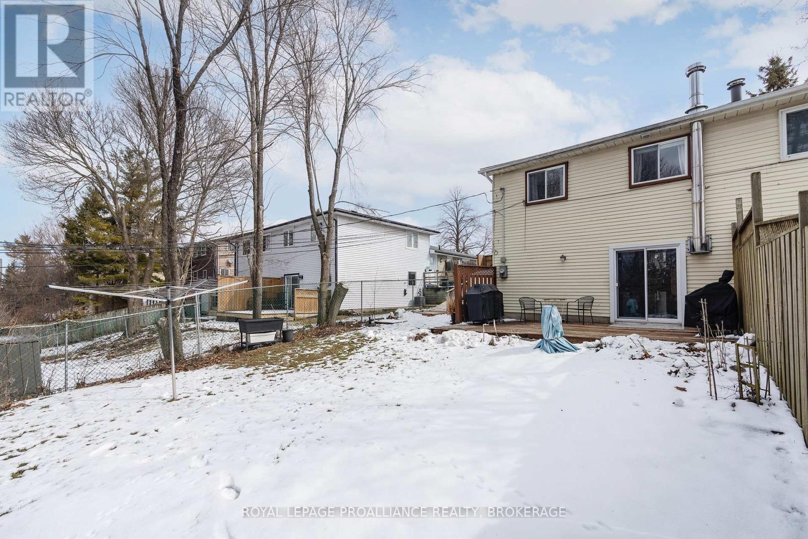 24 Glenarden Place, Kingston, Ontario  K7M 7A9 - Photo 31 - X12917966