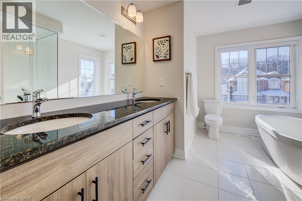 277 Forestwalk Street, Kitchener, Ontario  N2R 0T2 - Photo 30 - 40808876