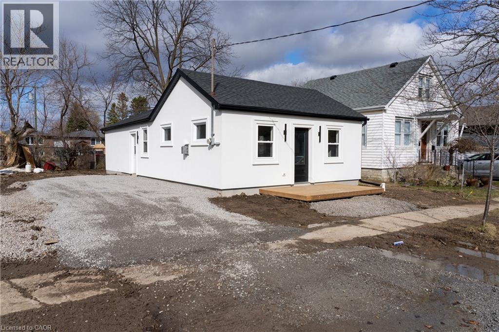 12 Bailey Street, St. Catharines, Ontario  L2S 1J4 - Photo 34 - 40812358