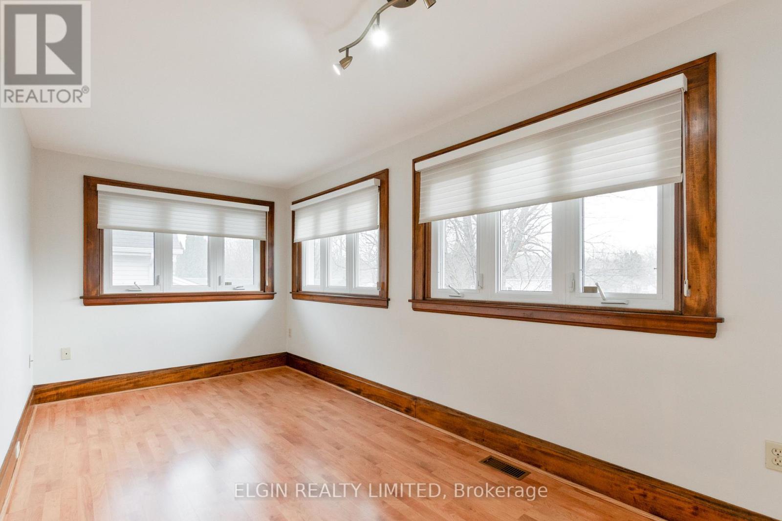 15 Margaret Street, St. Thomas, Ontario  N5R 3H6 - Photo 30 - X12917964