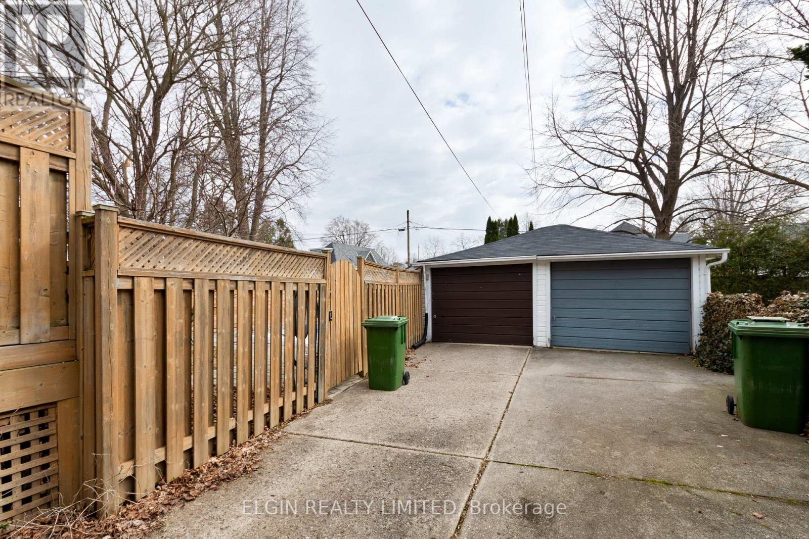 15 Margaret Street, St. Thomas, Ontario  N5R 3H6 - Photo 45 - X12917964