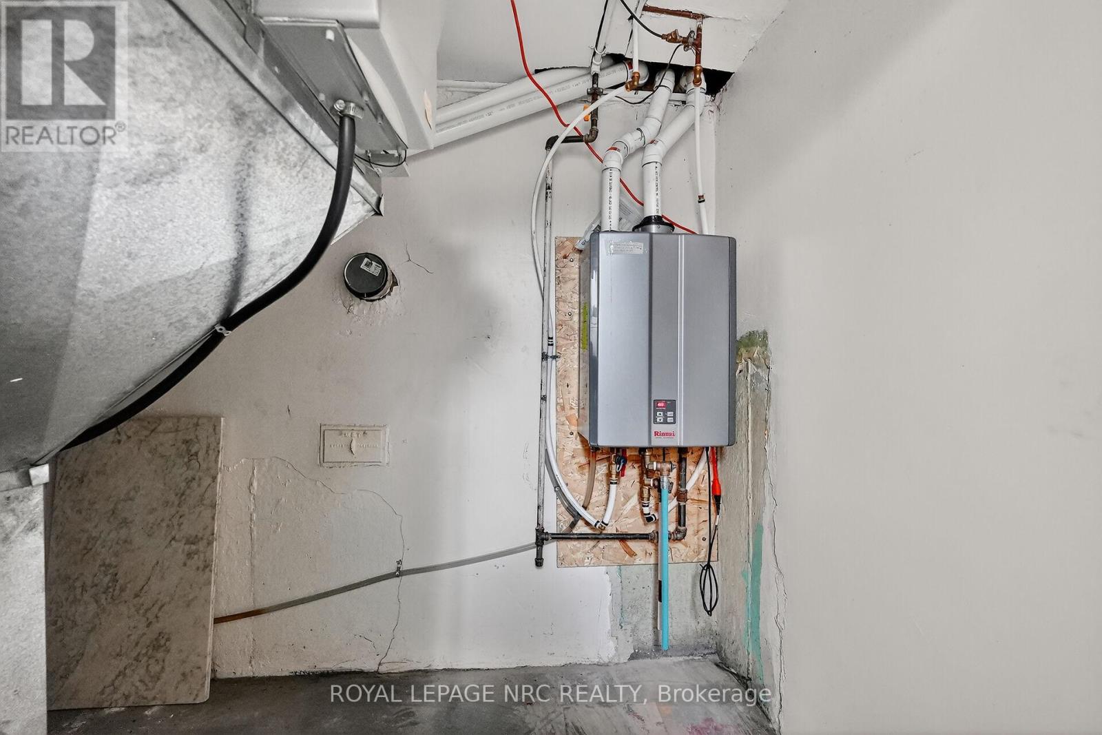 25 Elm Ridge Drive, St. Catharines, Ontario  L2T 2A7 - Photo 23 - X12566906