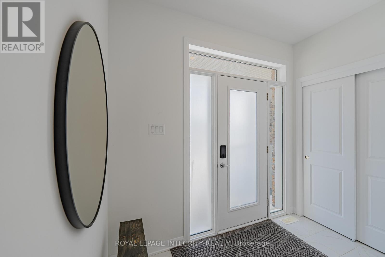 1027 Parabolica Way, Ottawa, Ontario  K2T 0R1 - Photo 3 - X12915550