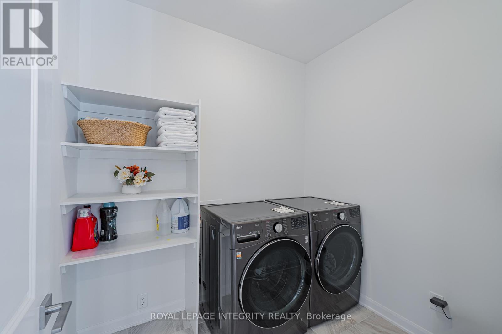 1027 Parabolica Way, Ottawa, Ontario  K2T 0R1 - Photo 35 - X12915550