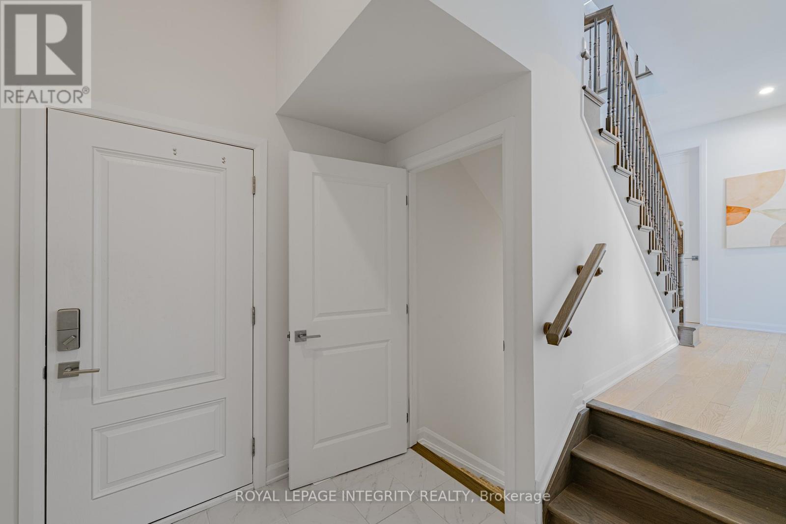 1027 Parabolica Way, Ottawa, Ontario  K2T 0R1 - Photo 36 - X12915550