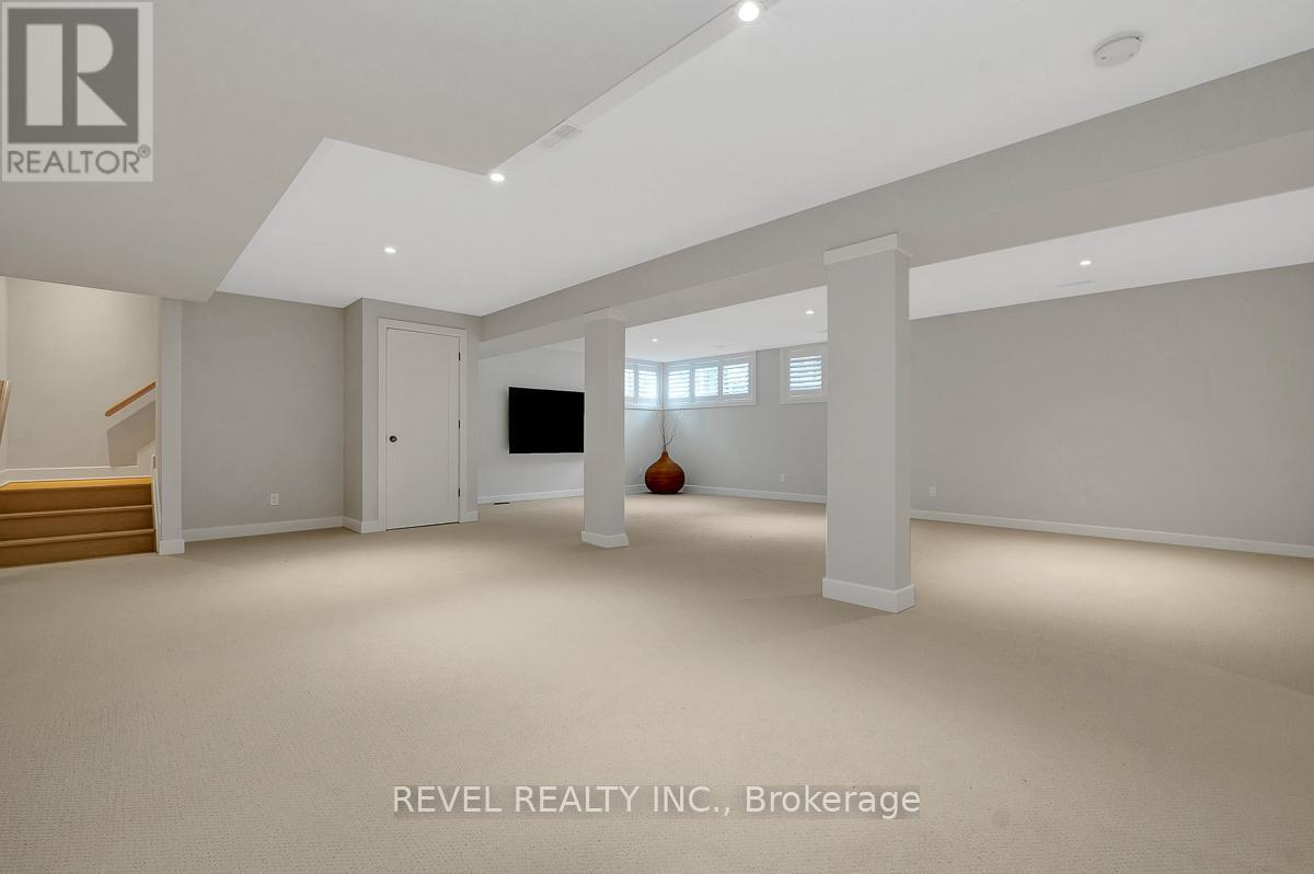 125 Marsh Sparrow Private, Ottawa, Ontario  K2K 3P3 - Photo 25 - X12917900