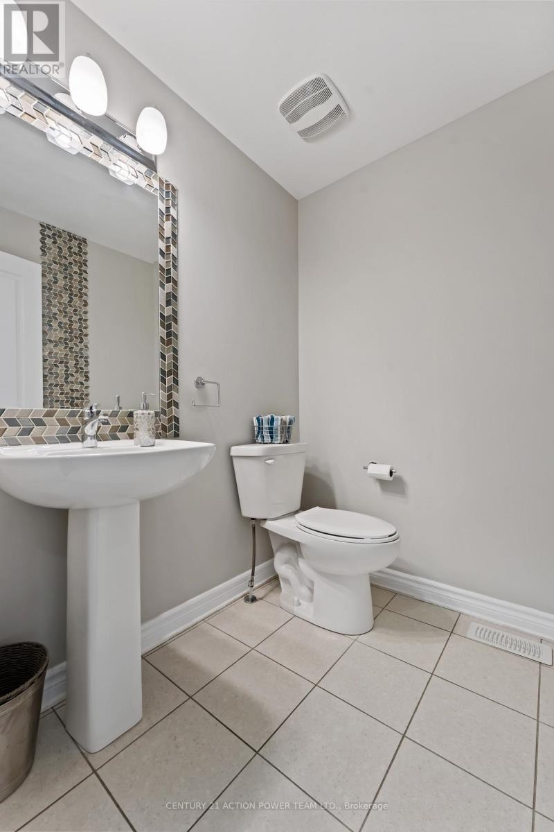 54 Malachigan Crescent, Ottawa, Ontario  K4A 1G6 - Photo 5 - X12917908