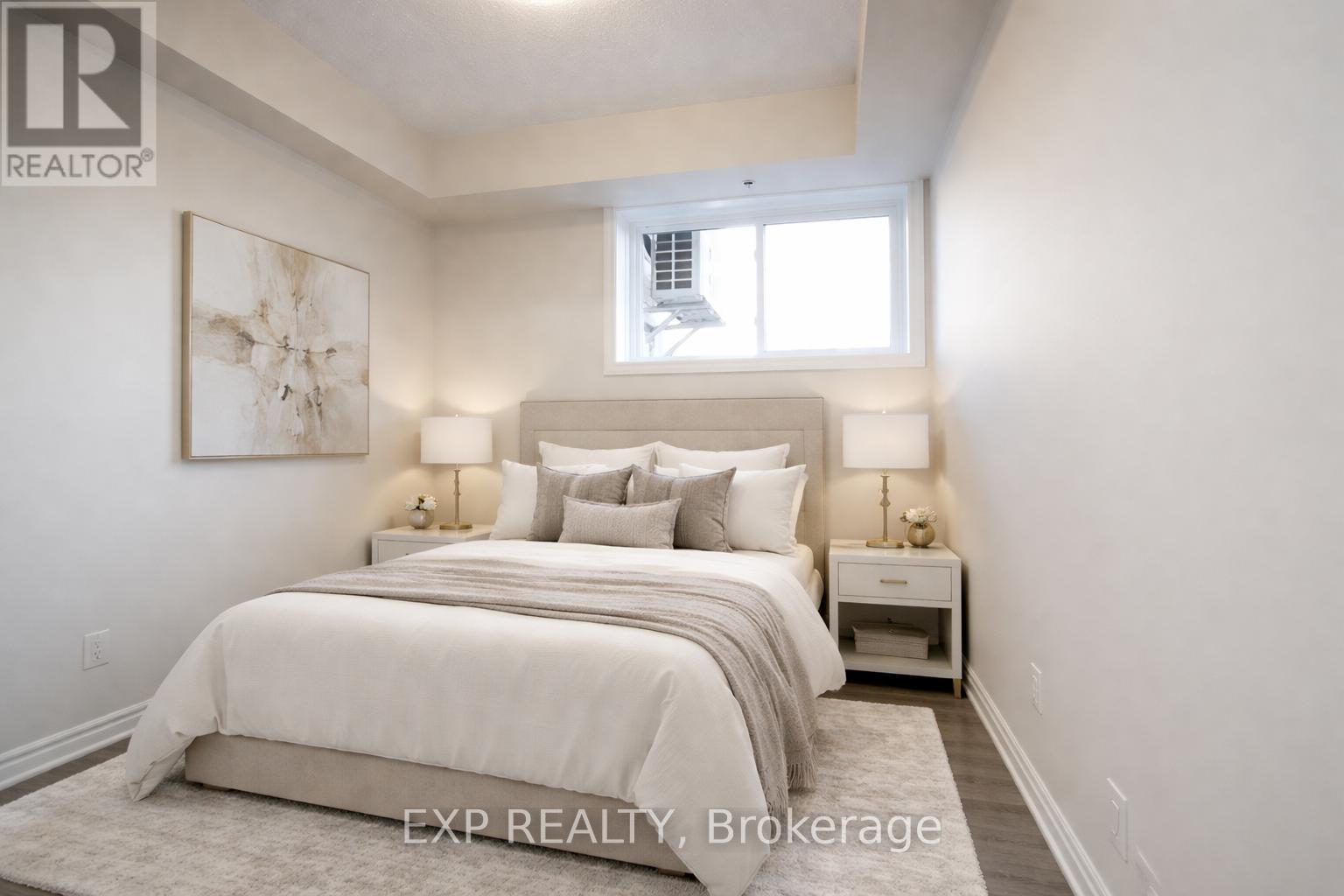 808 Mikinak Road, Ottawa, Ontario  K1K 5A5 - Photo 8 - X12917922