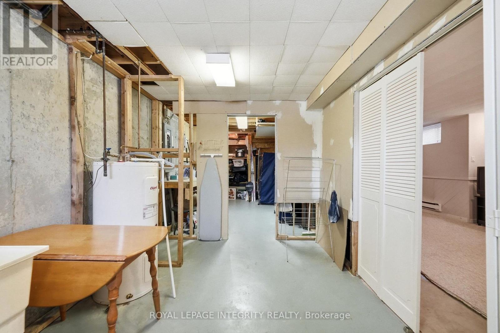 110 - 545 Canteval Terrace, Ottawa, Ontario  K4A 2E4 - Photo 38 - X12917928