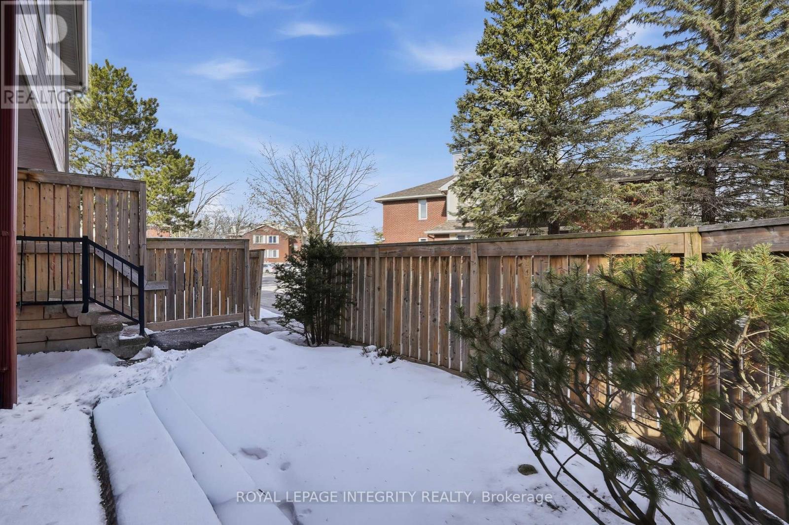 110 - 545 Canteval Terrace, Ottawa, Ontario  K4A 2E4 - Photo 5 - X12917928