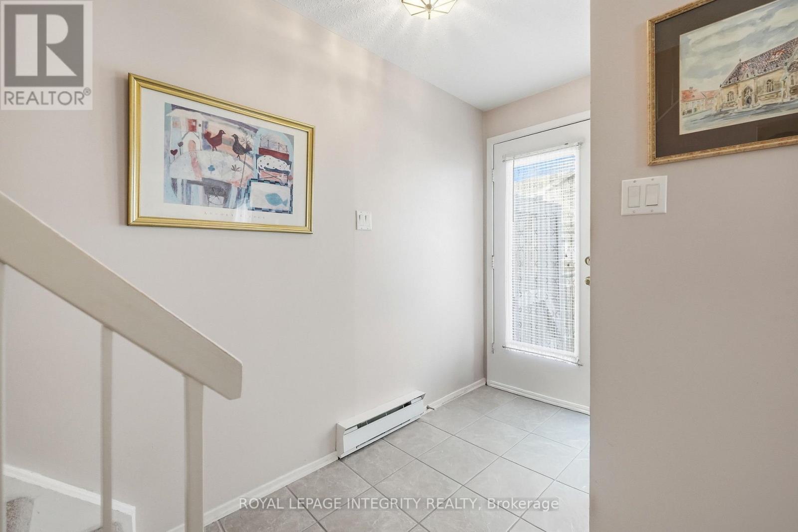 110 - 545 Canteval Terrace, Ottawa, Ontario  K4A 2E4 - Photo 6 - X12917928