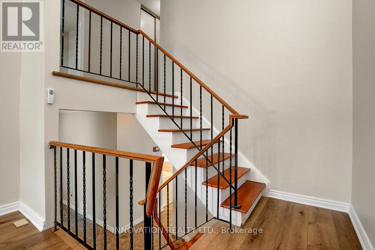 25 Equestrian Drive, Ottawa, Ontario  K2M 1B8 - Photo 10 - X12918006