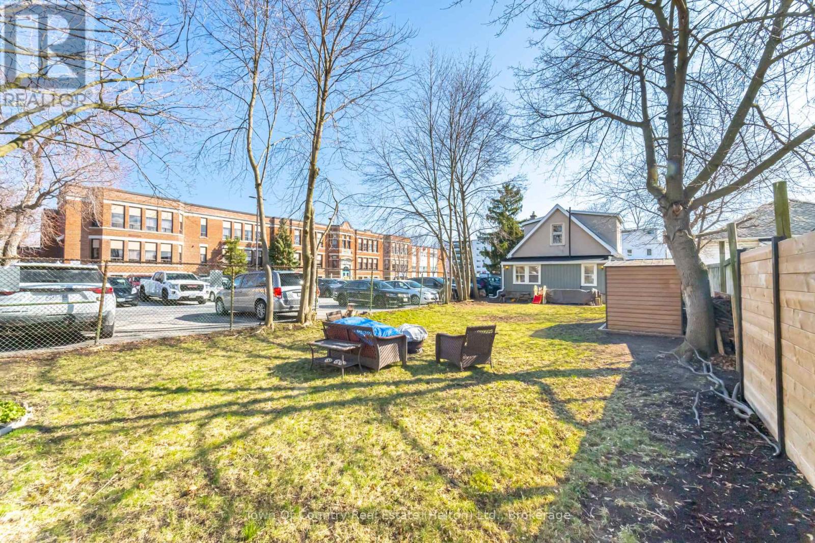 23 Prince Street, St. Catharines, Ontario  L2R 3X6 - Photo 37 - X12917944