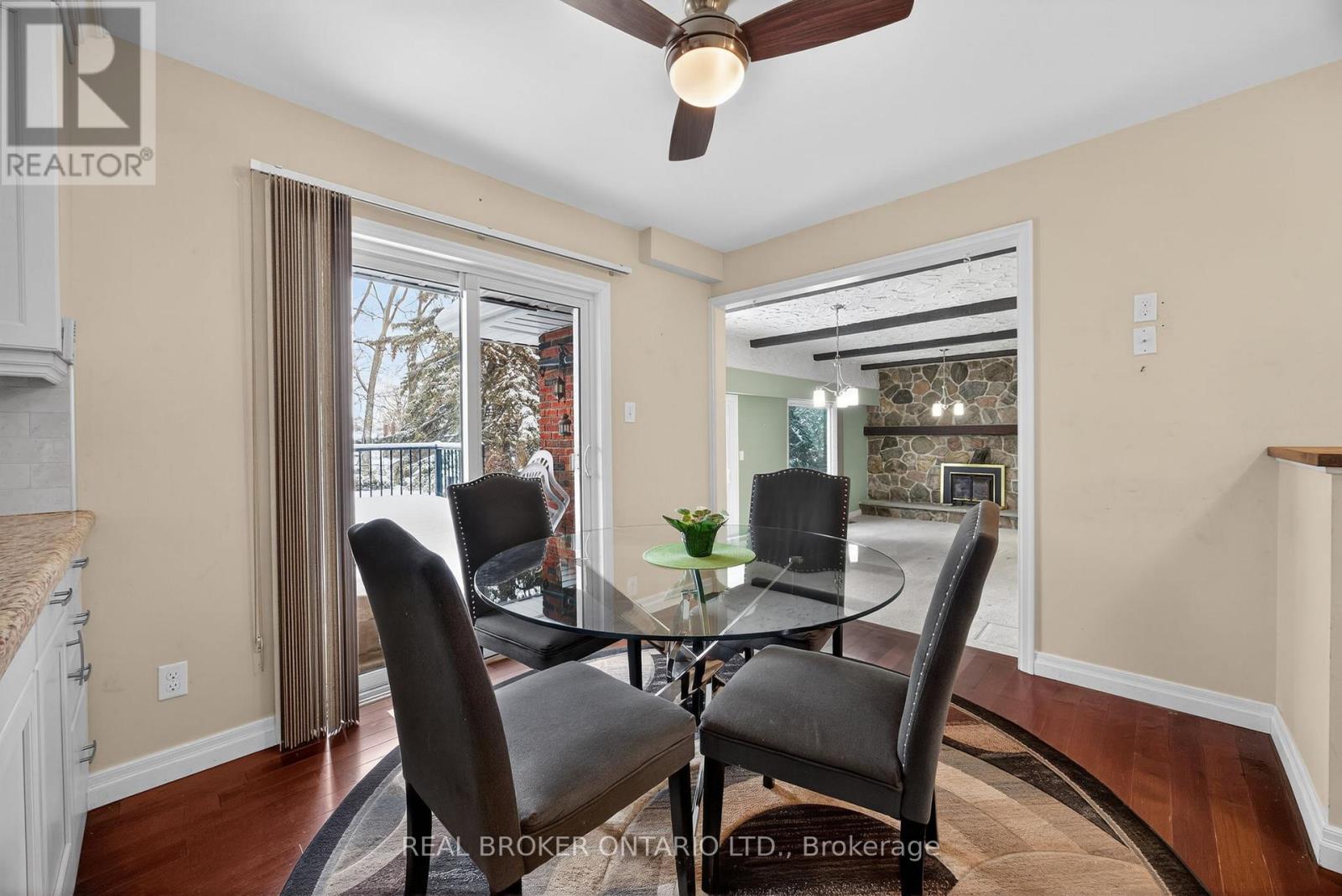 6 Farr Avenue, East Gwillimbury, Ontario  L0G 1V0 - Photo 10 - N12826402