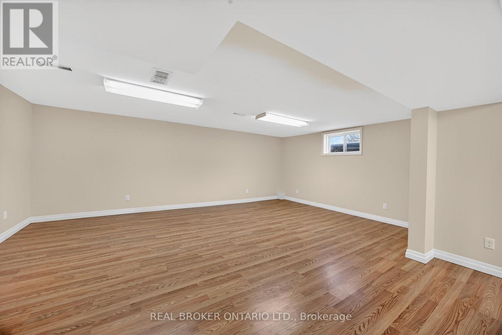 6 Farr Avenue, East Gwillimbury, Ontario  L0G 1V0 - Photo 21 - N12826402