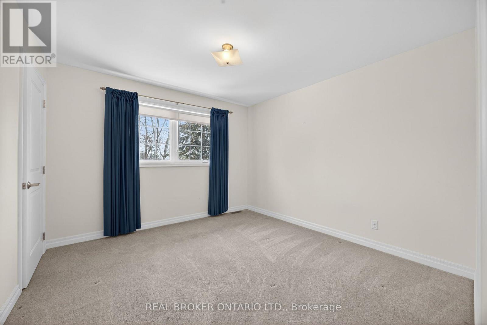 6 Farr Avenue, East Gwillimbury, Ontario  L0G 1V0 - Photo 18 - N12826402