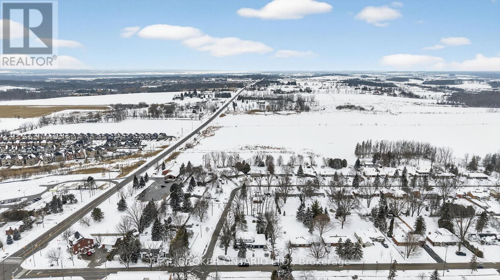 6 Farr Avenue, East Gwillimbury, Ontario  L0G 1V0 - Photo 31 - N12826402