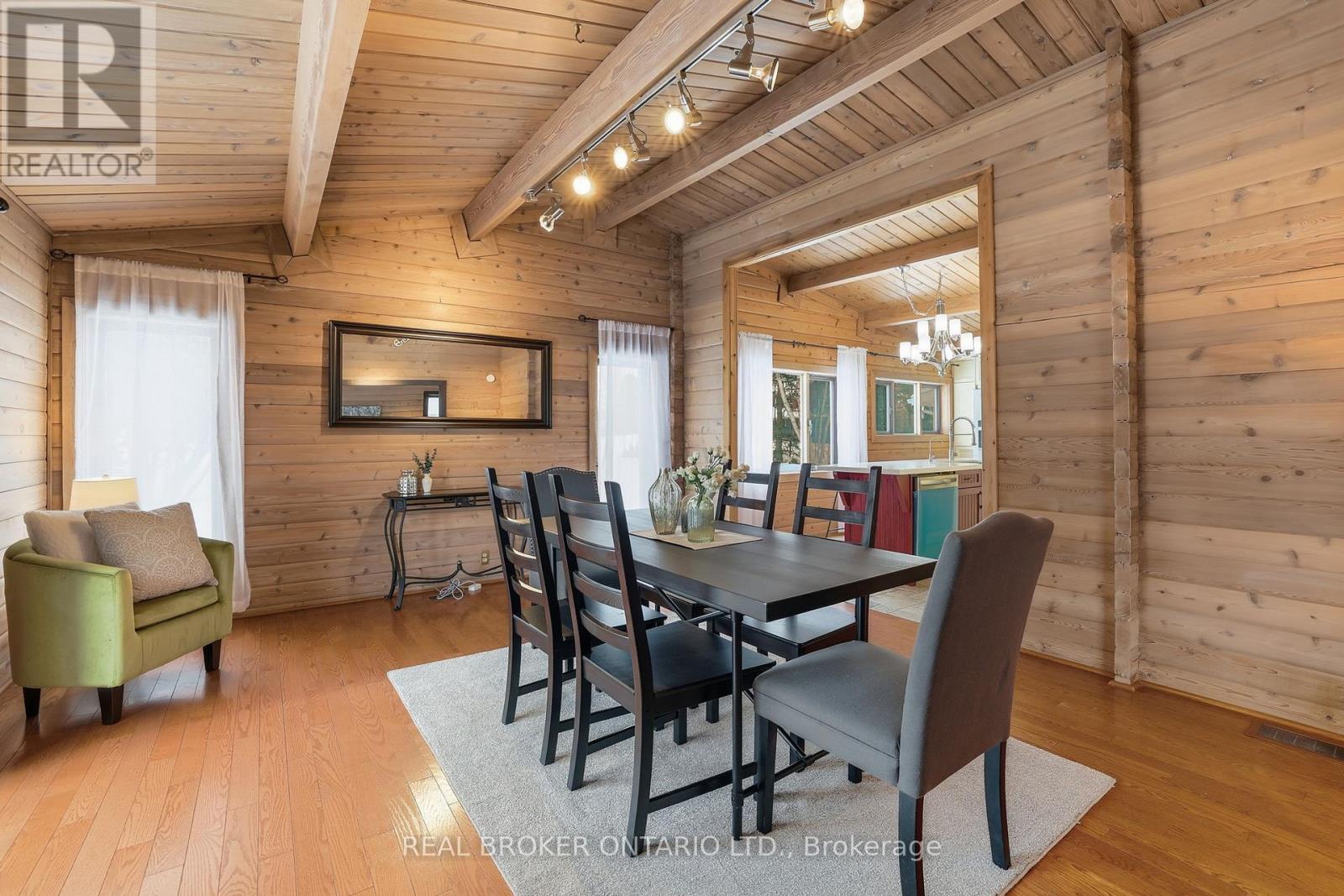 26 Orchard Court, East Gwillimbury, Ontario  L0G 1M0 - Photo 10 - N12827596