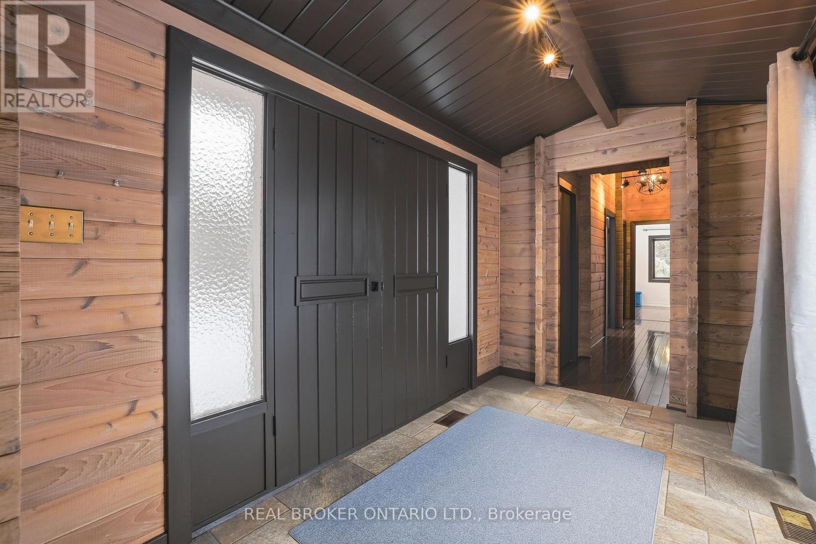 26 Orchard Court, East Gwillimbury, Ontario  L0G 1M0 - Photo 33 - N12827596