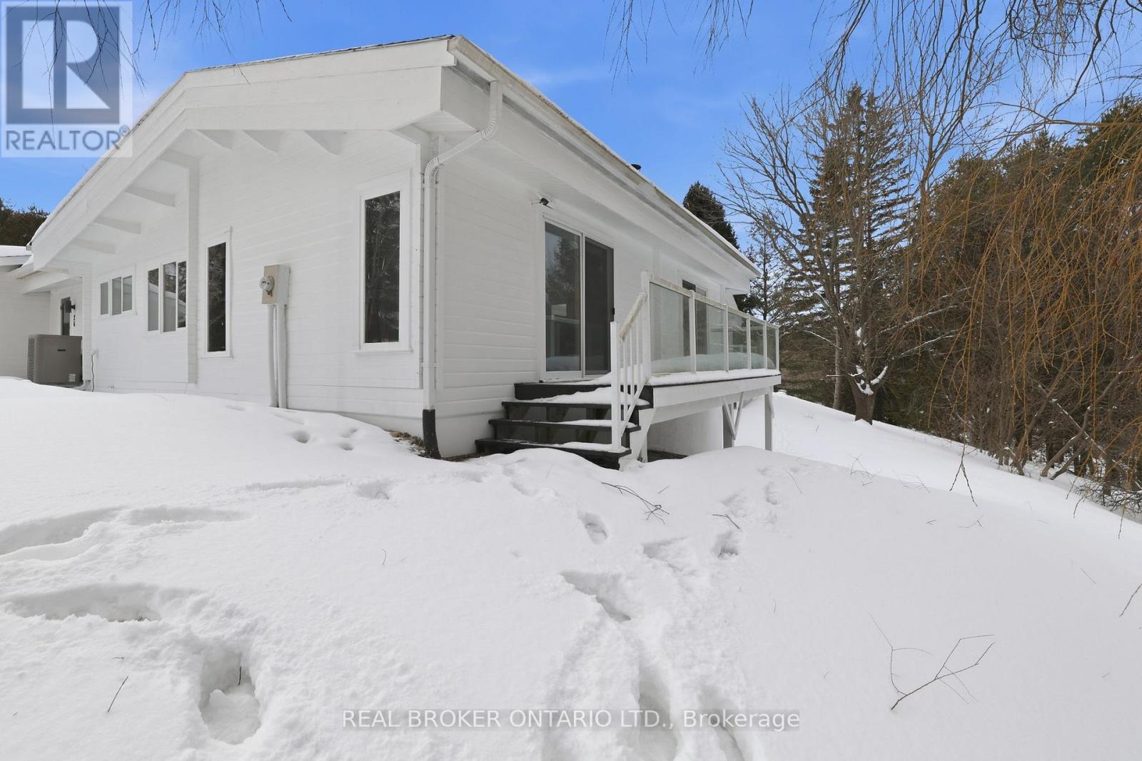 26 Orchard Court, East Gwillimbury, Ontario  L0G 1M0 - Photo 37 - N12827596