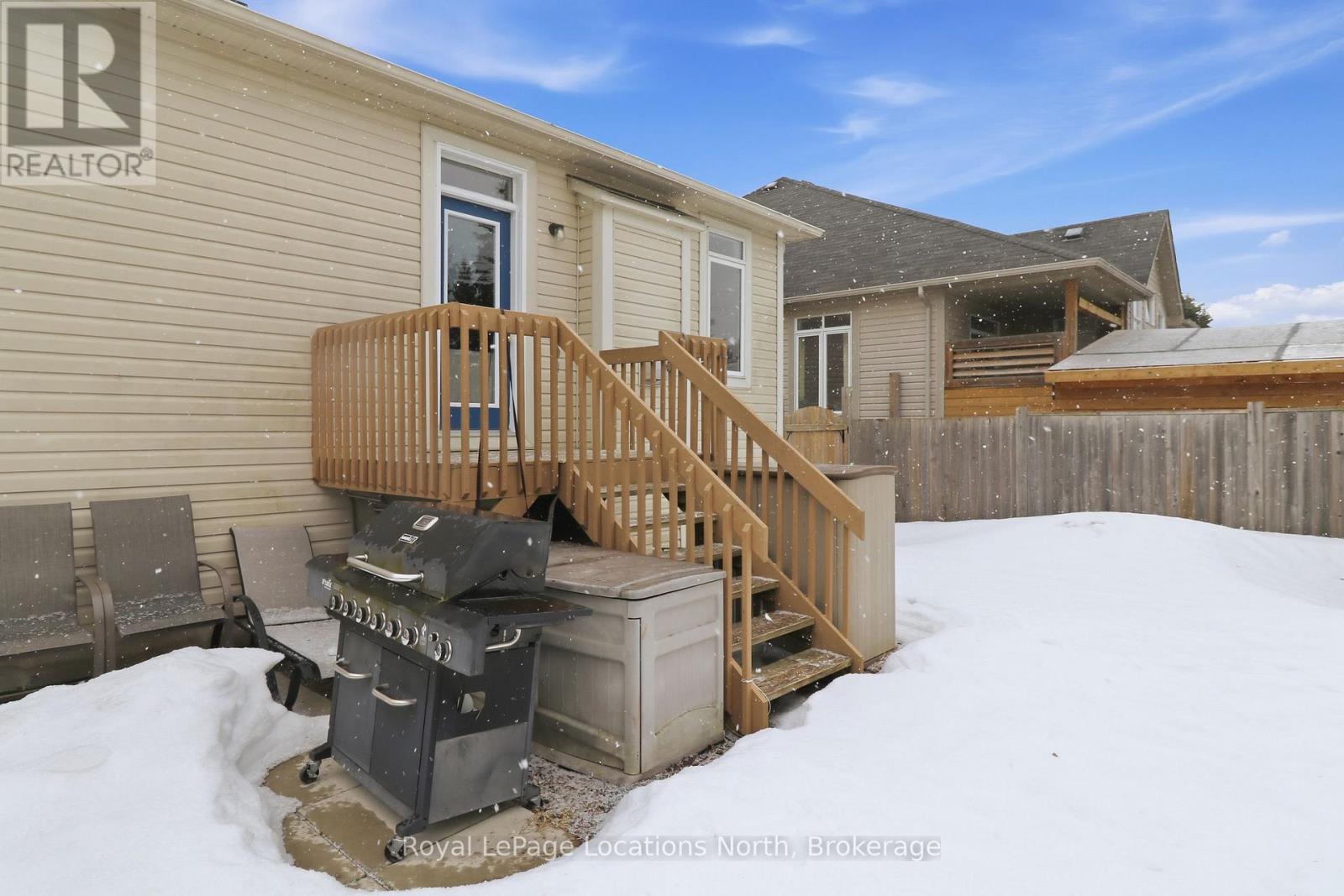 46 Princess Point Drive, Wasaga Beach, Ontario  L9Z 3C1 - Photo 31 - S12917948