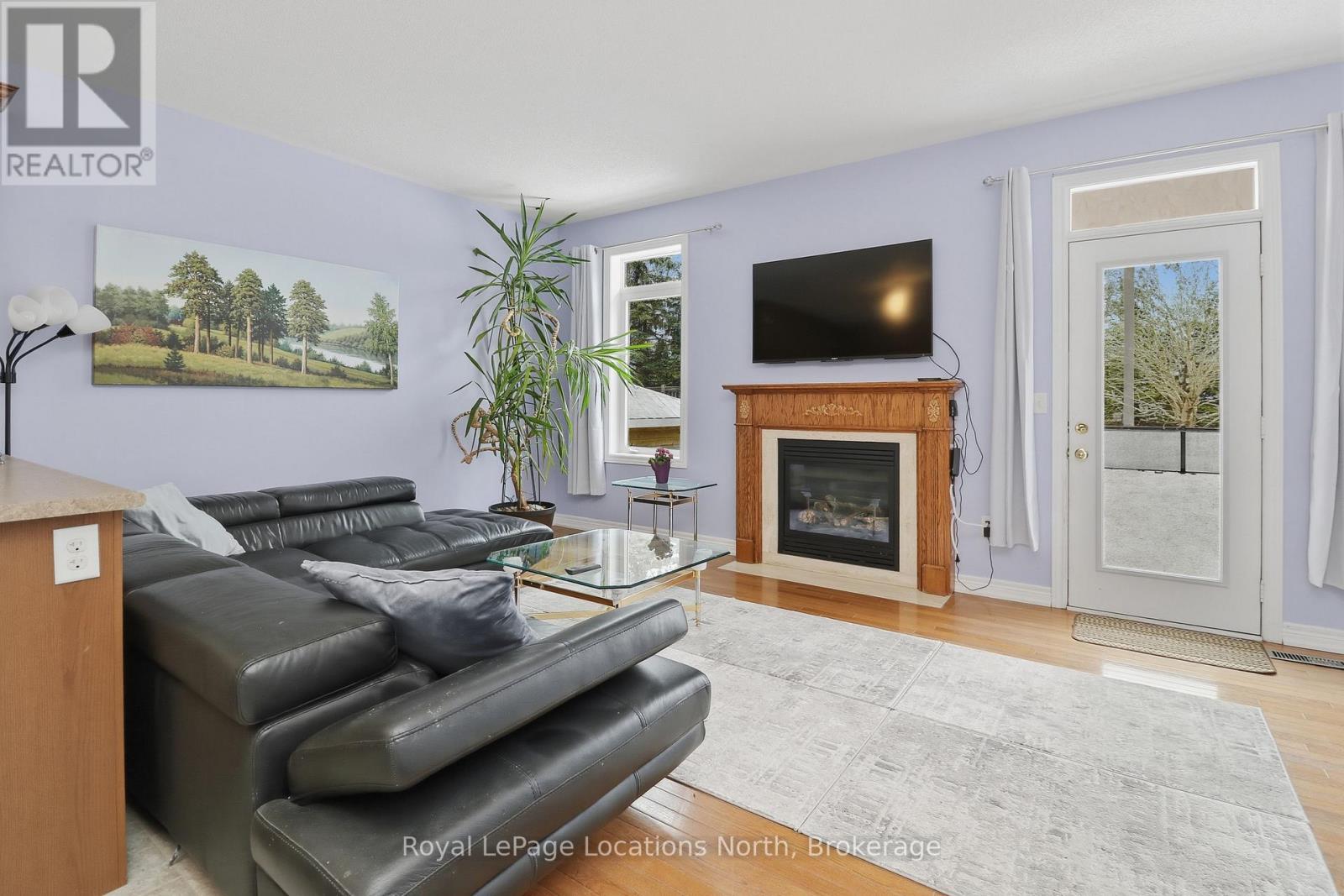 46 Princess Point Drive, Wasaga Beach, Ontario  L9Z 3C1 - Photo 7 - S12917948