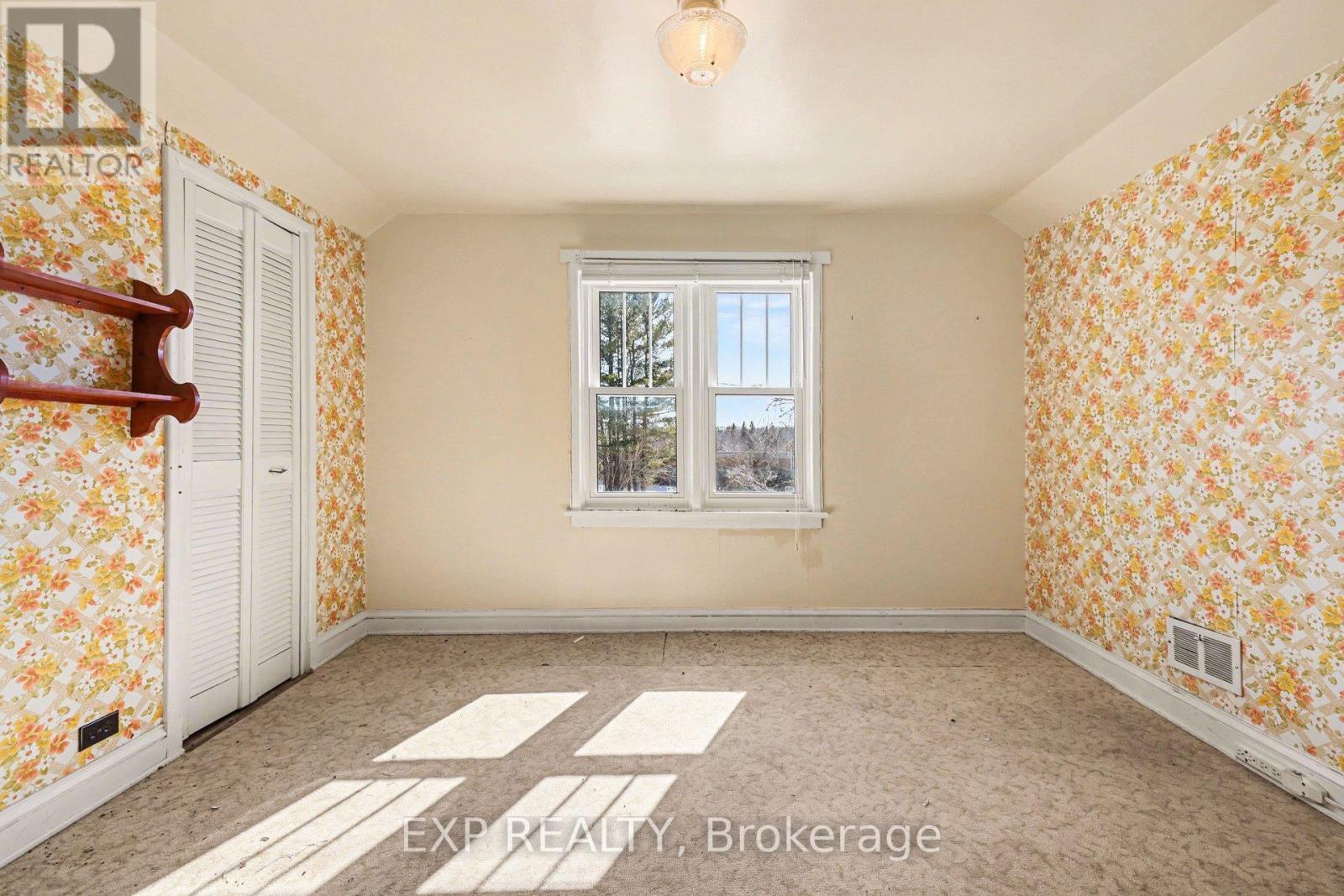 2511 Junction Avenue, Ottawa, Ontario  K1V 8G9 - Photo 14 - X12911816