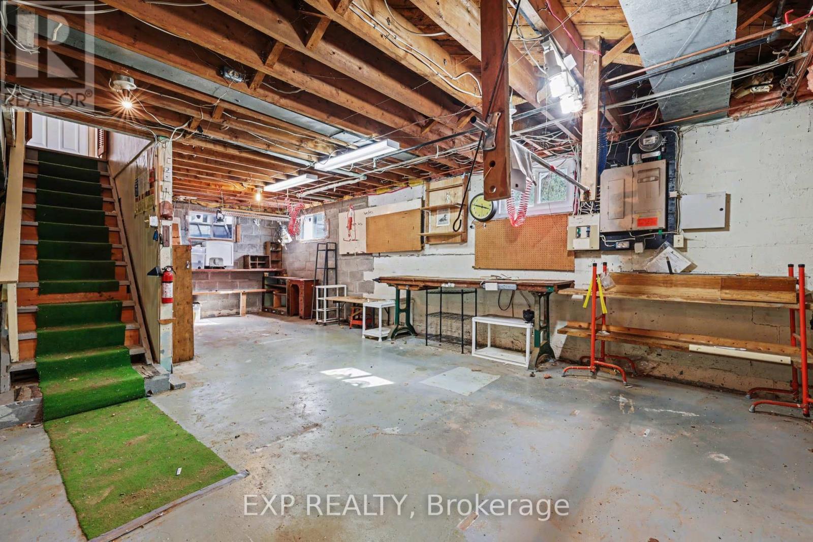 2511 Junction Avenue, Ottawa, Ontario  K1V 8G9 - Photo 20 - X12911816