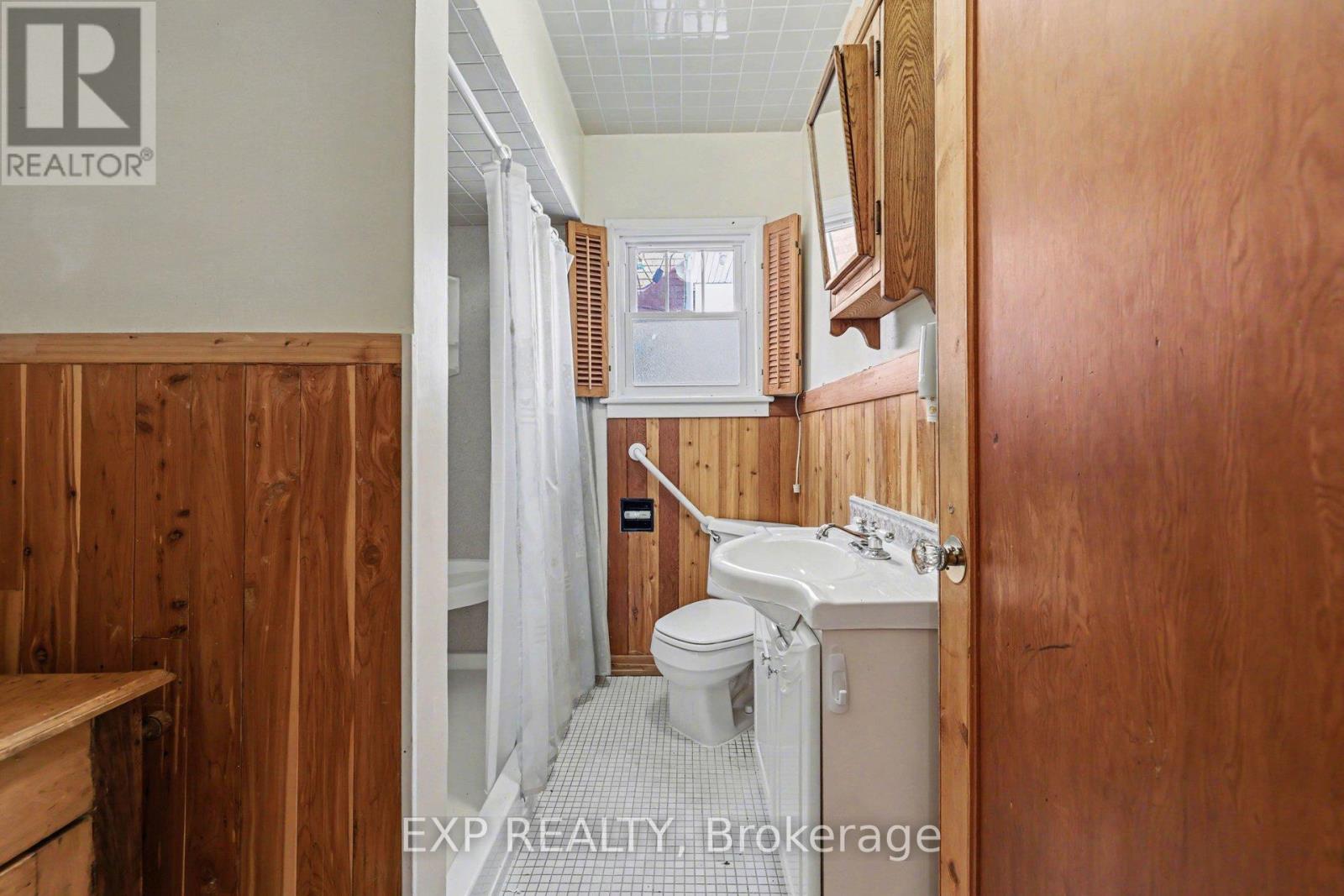 2511 Junction Avenue, Ottawa, Ontario  K1V 8G9 - Photo 19 - X12911816