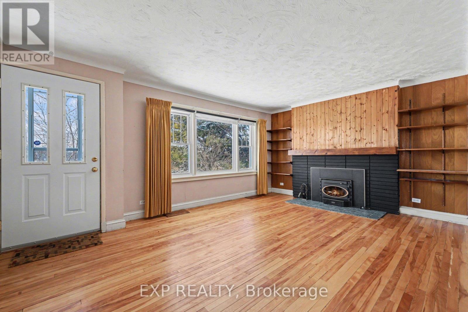 2511 Junction Avenue, Ottawa, Ontario  K1V 8G9 - Photo 5 - X12911816