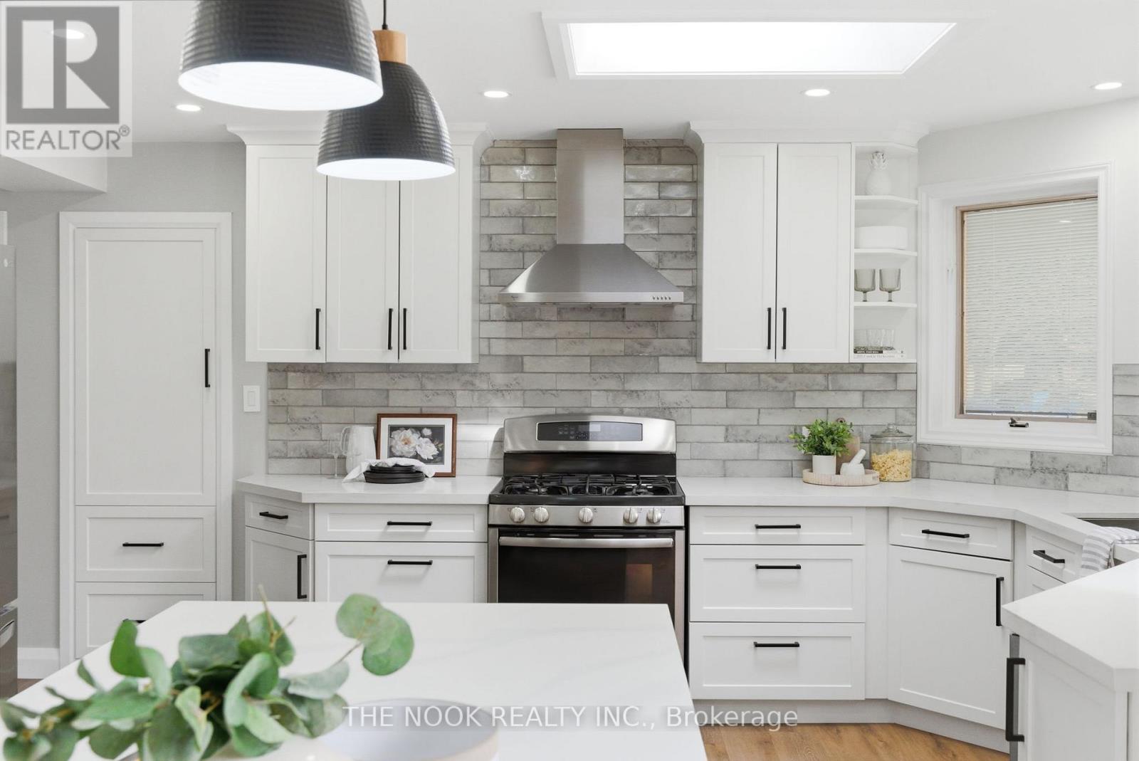 15 Hillside Drive, Clarington, Ontario  L0B 1J0 - Photo 12 - E12917914