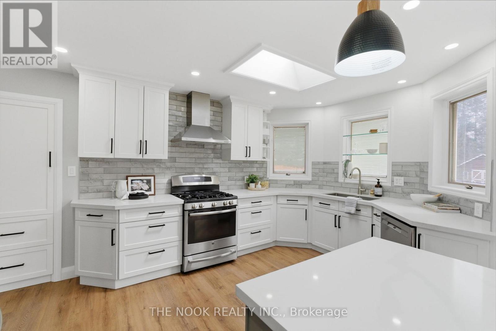 15 Hillside Drive, Clarington, Ontario  L0B 1J0 - Photo 13 - E12917914