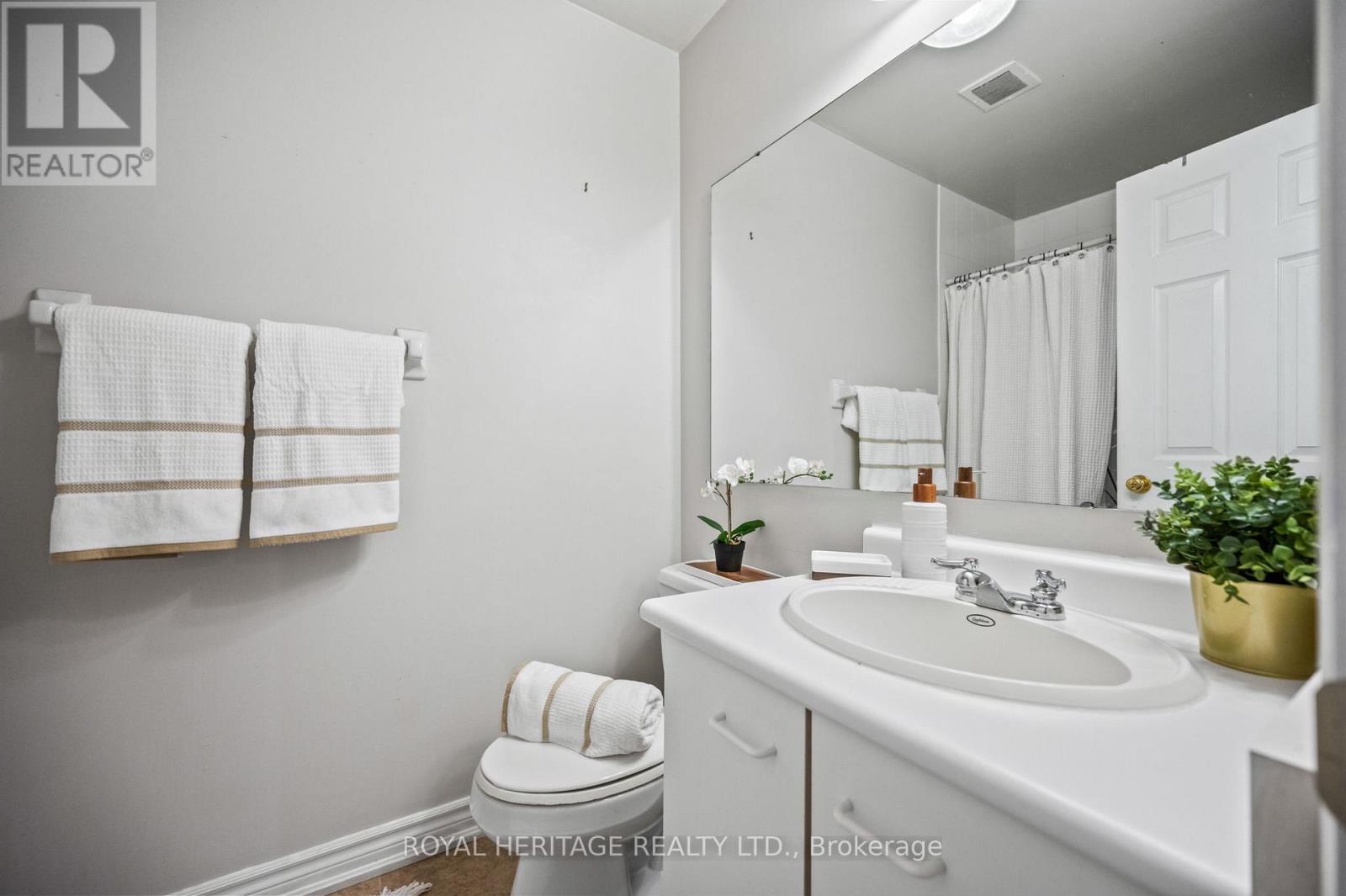 303 - 195 Lake Driveway W, Ajax, Ontario  L1S 7H7 - Photo 17 - E12917924