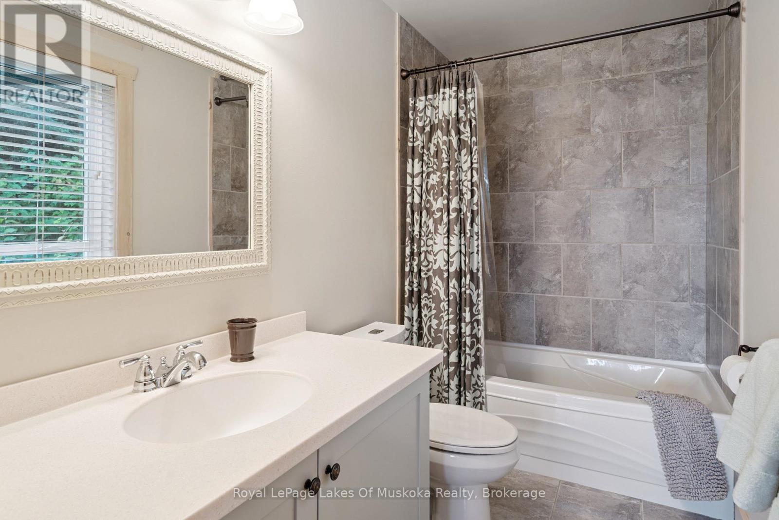 16368 Kawagama-Dennison Island, Dysart Et Al, Ontario  K0M 1S0 - Photo 17 - X12917926