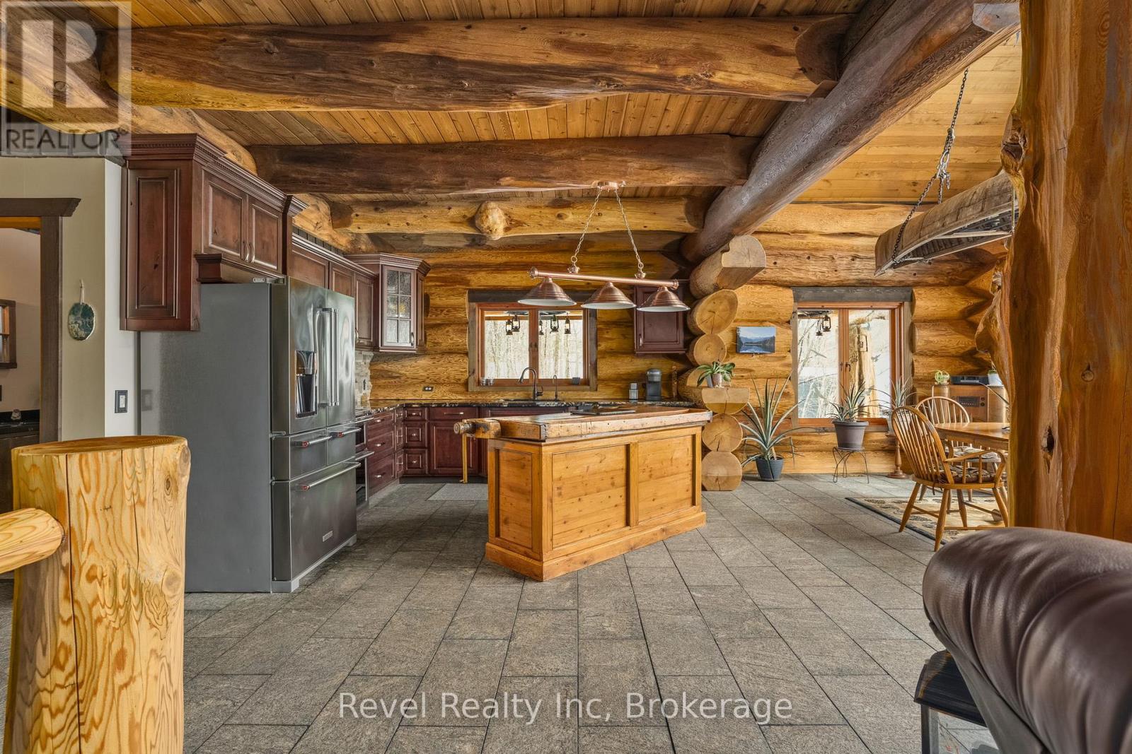 189 Koetsier Lane, Georgian Bay, Ontario  P0E 1E0 - Photo 10 - X12918002