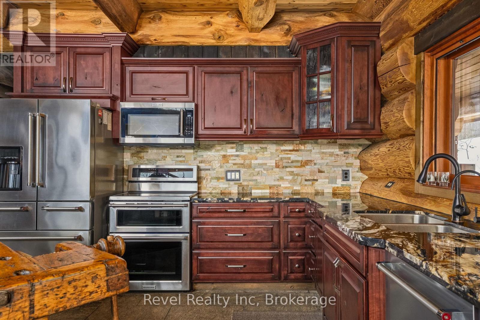 189 Koetsier Lane, Georgian Bay, Ontario  P0E 1E0 - Photo 9 - X12918002