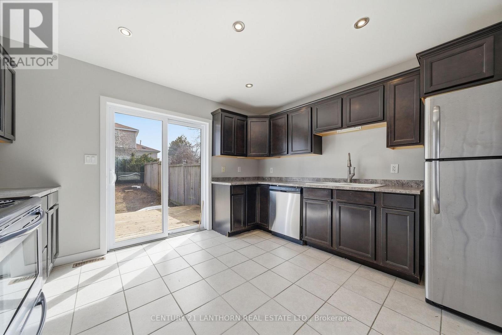 152 Cannifton Road N, Belleville, Ontario  K8P 2T1 - Photo 12 - X12917942