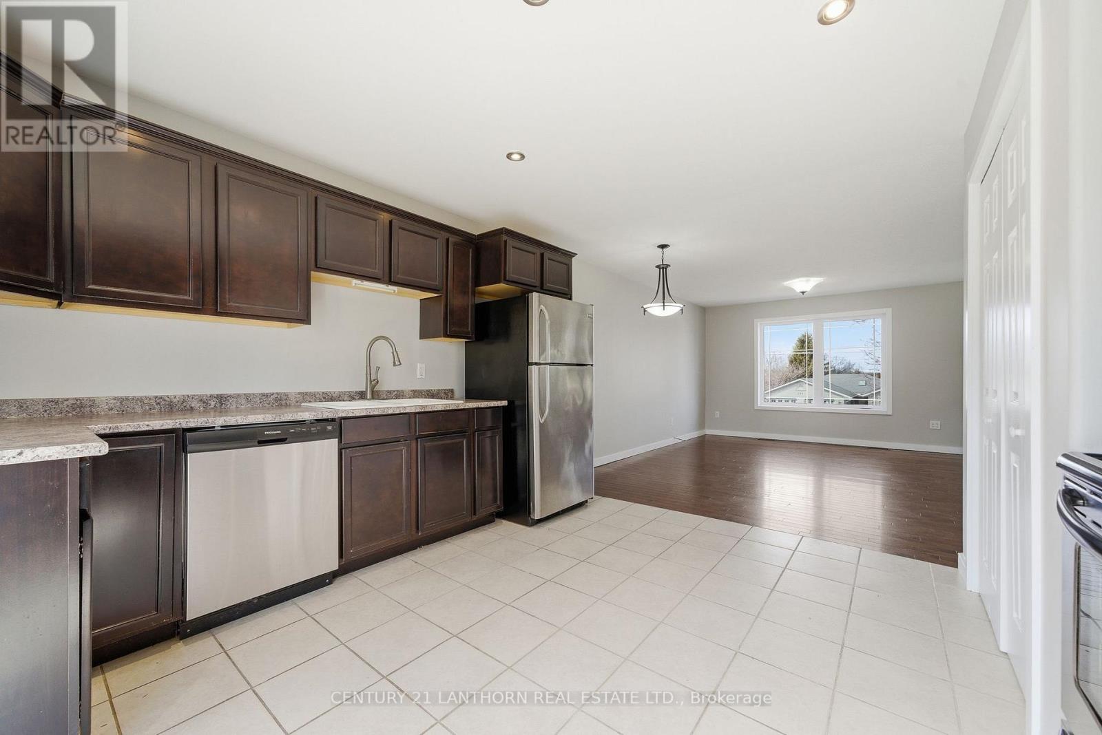 152 Cannifton Road N, Belleville, Ontario  K8P 2T1 - Photo 15 - X12917942