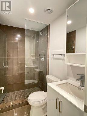 88 Queen Street E, Toronto, Ontario  M5C 0B6 - Photo 11 - C12917954