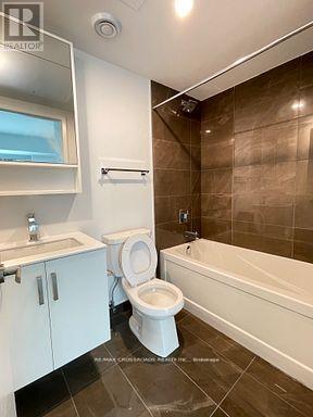 88 Queen Street E, Toronto, Ontario  M5C 0B6 - Photo 7 - C12917954