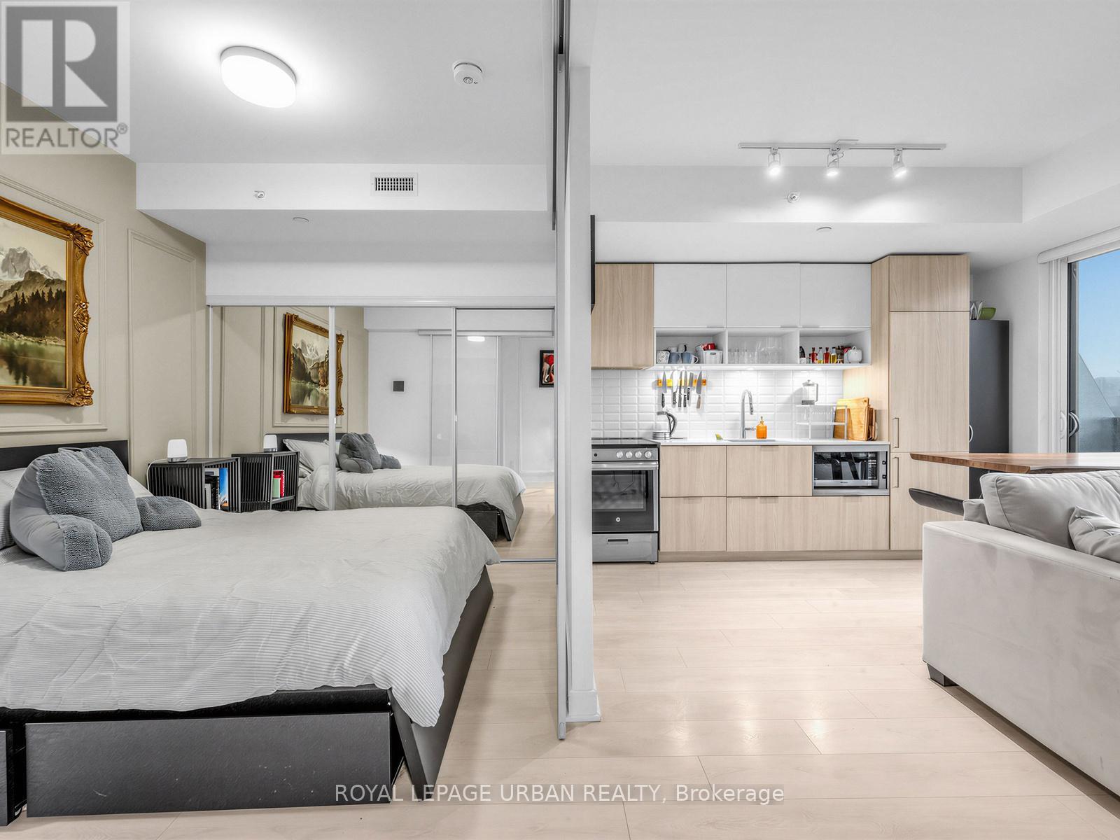 817 - 60 Tannery Road, Toronto (Waterfront Communities), Ontario  M5A 0A8 - Photo 10 - C12917984