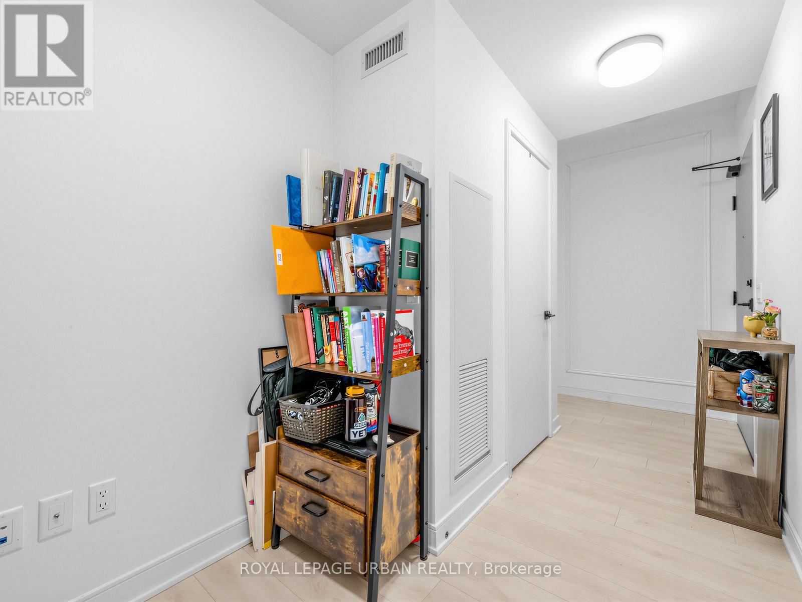 817 - 60 Tannery Road, Toronto (Waterfront Communities), Ontario  M5A 0A8 - Photo 5 - C12917984