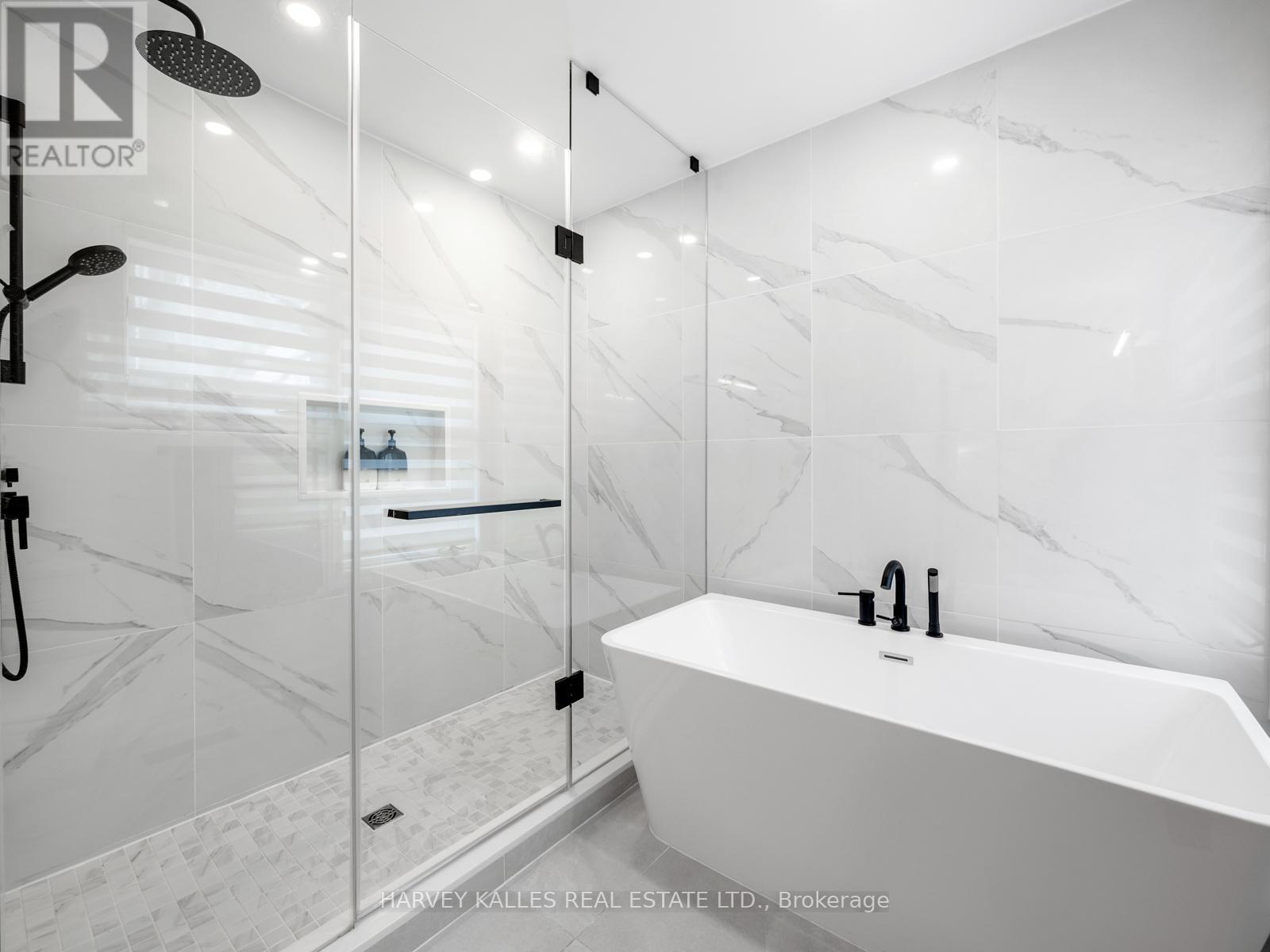 431 Douglas Avenue, Toronto, Ontario  M5M 1H3 - Photo 21 - C12918004