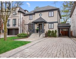 431 DOUGLAS AVENUE, Toronto, Ontario